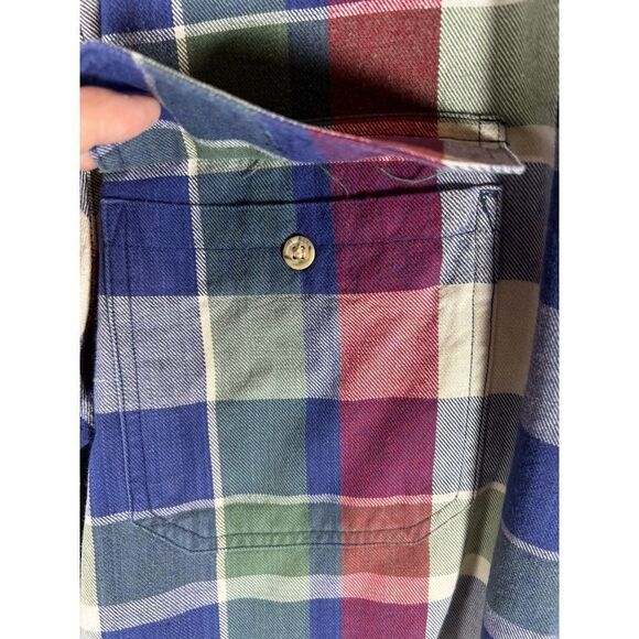 Cabela's Long Sleeve Checkered Button Down Shirt. Blue, Red, Green. Size XL - Picture 4 of 9